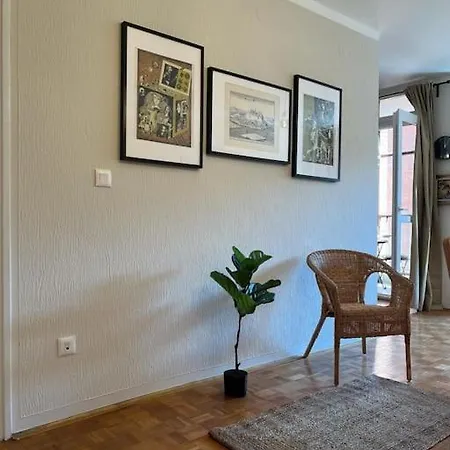 Lela's Place Vojvode Brane Apartman *