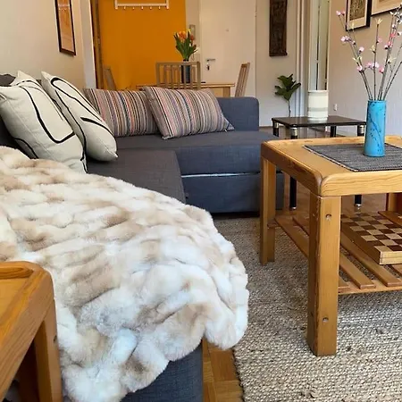 Lela's Place Vojvode Brane Apartment